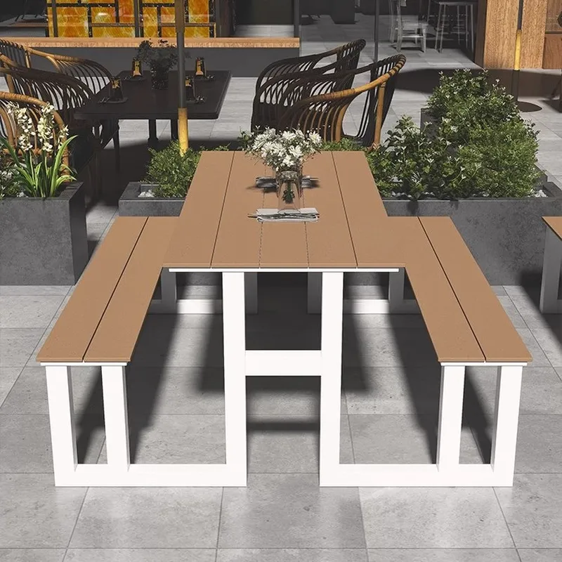 Eenvoudige smeedijzeren tafel- - Outdoor Furniture One Piece recensie en prijs