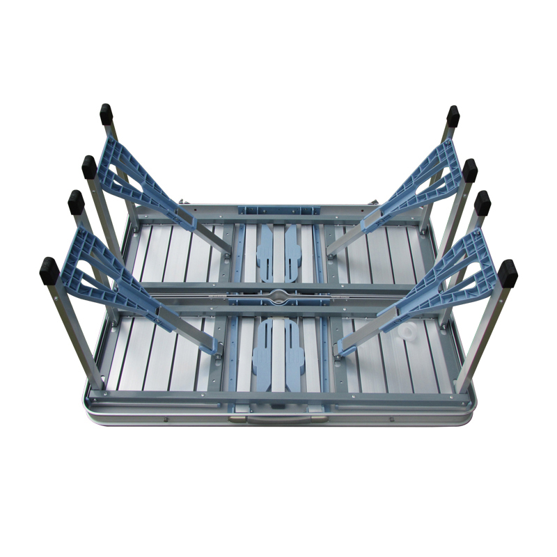 Klaptafel en stoel uit één stu - Outdoor Furniture One Piece recensie en prijs